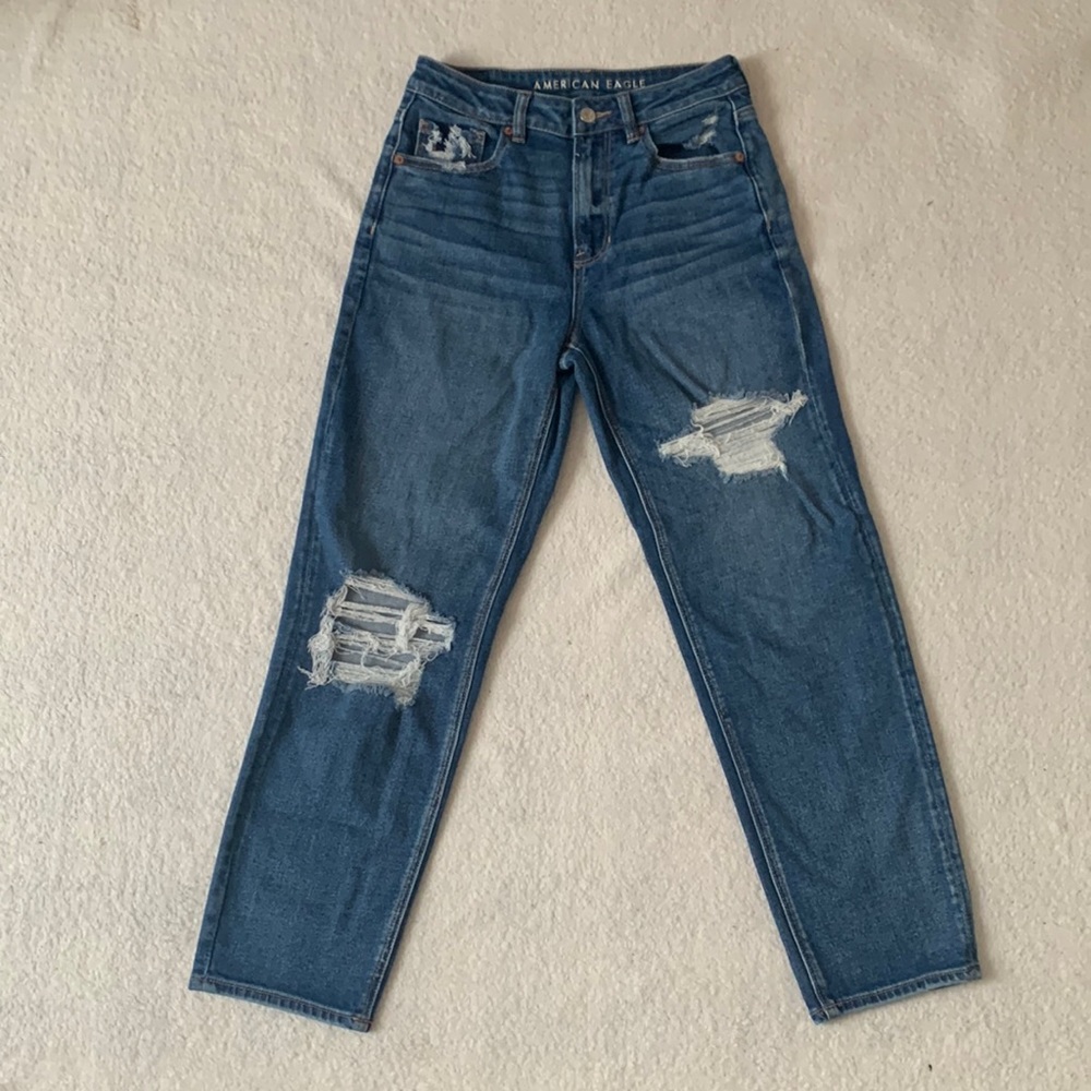 American eagle straight mom jeans